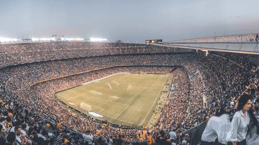 今年会 APP — 行业资质清单示意配图